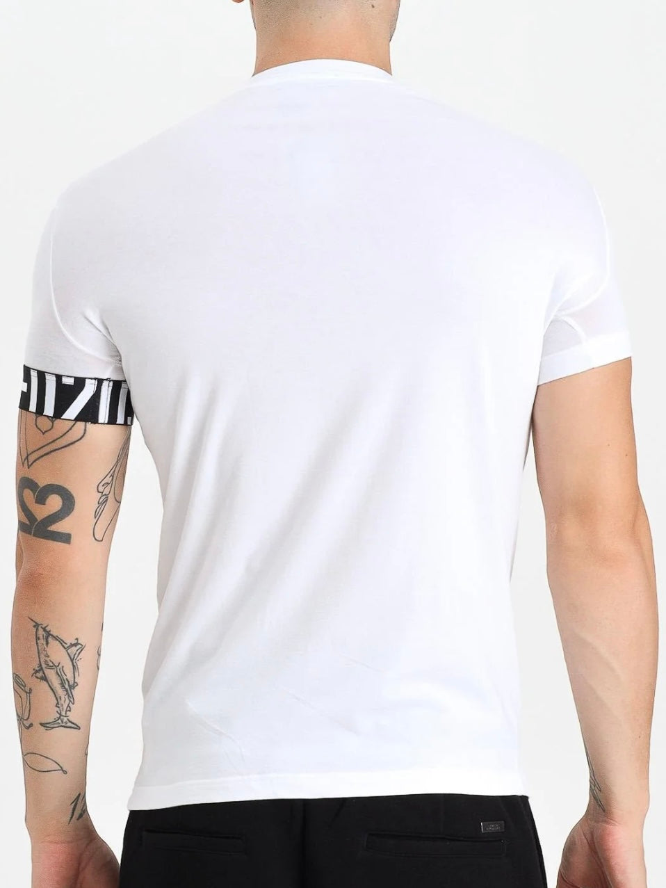ROUND NECK T-SHIRT