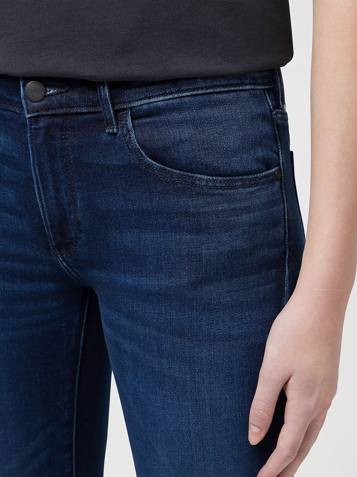 NIGHTSHADE
BOOTCUT 625