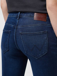 NIGHTSHADE
BOOTCUT 625
