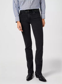 SULTRY BLACKOUT
BOOTCUT 625