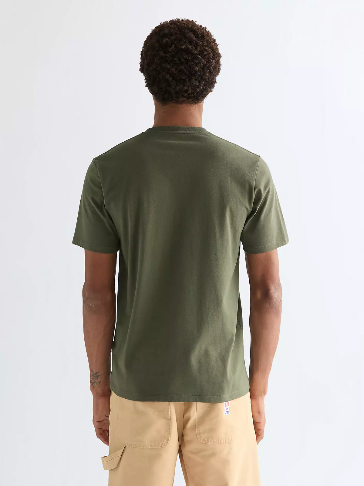 EMBROIDERY TEE DEEP DEPTHS