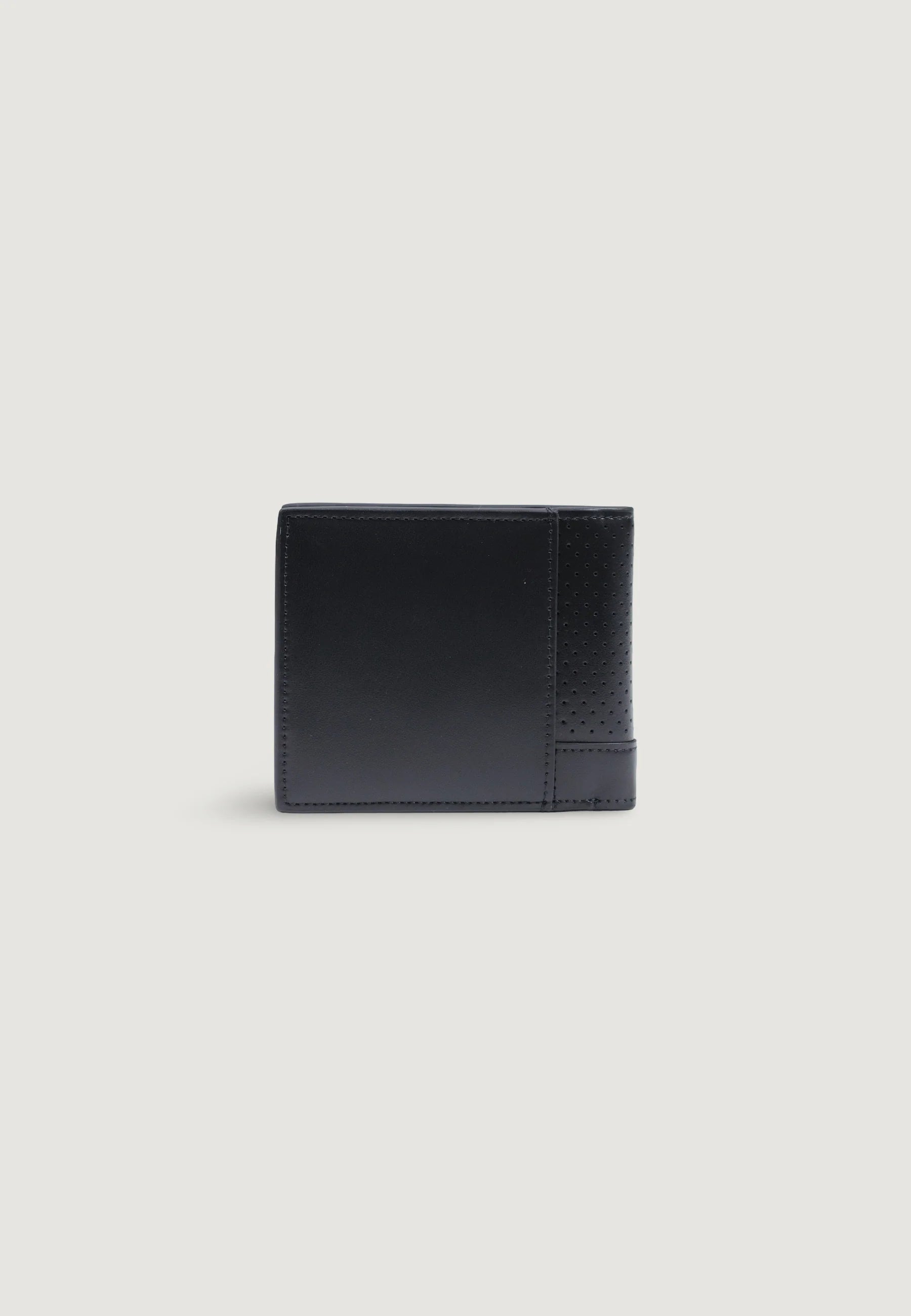 PERFORATED BILLFOLD