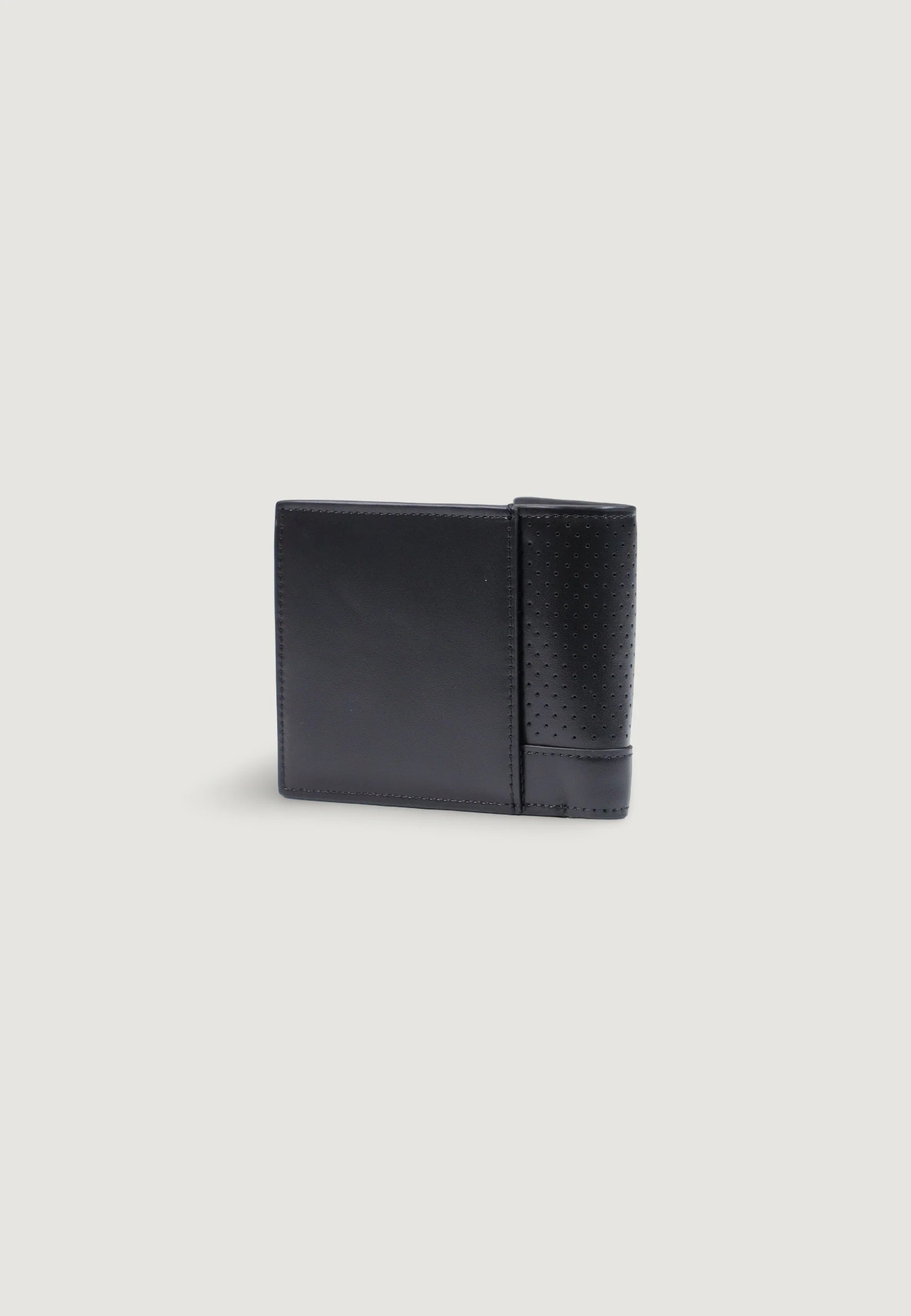 PERFORATED BILLFOLD