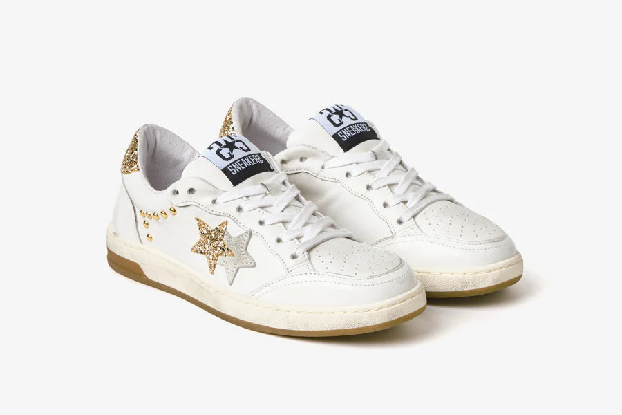 SNEAKERS WEEK STAR