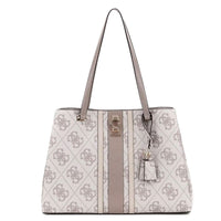 GROUP ERENIA GUESS