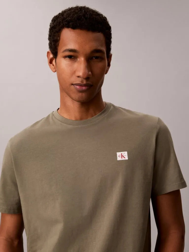 T-shirt in cotone con stemma
