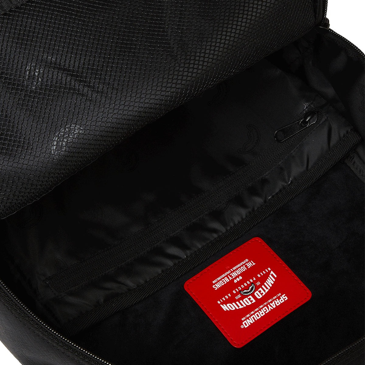 ZAINO SPRAYGROUND FLY KNIT MOUNTH DLX - SATIN