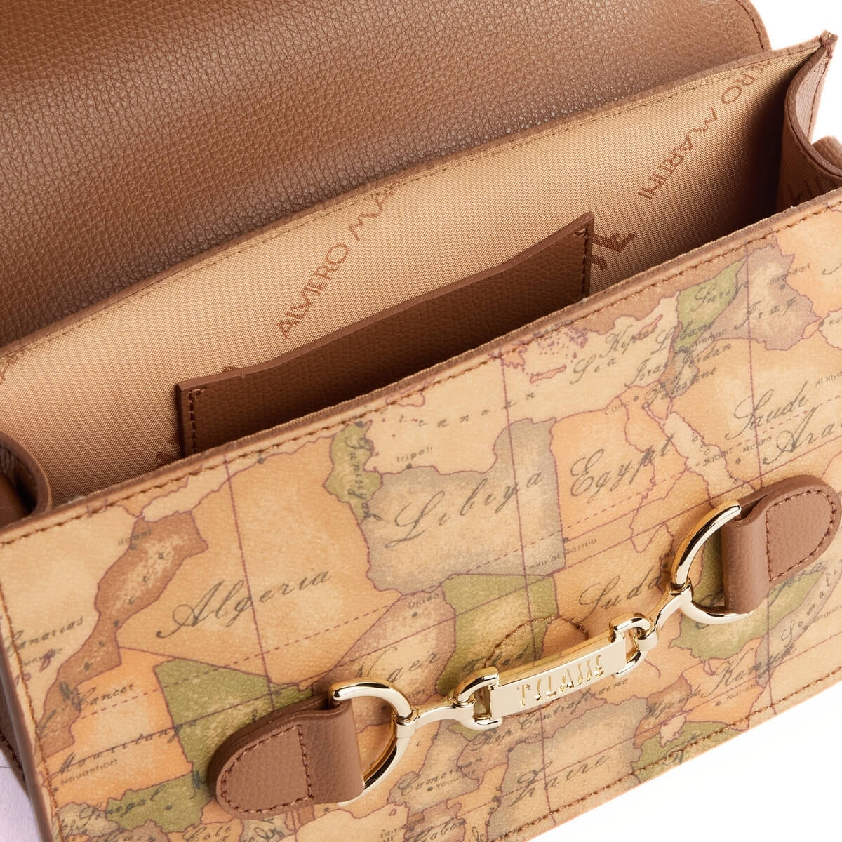 SHOULDER BAG
SOTTOSPALLA DOPPIA PORTABILITA