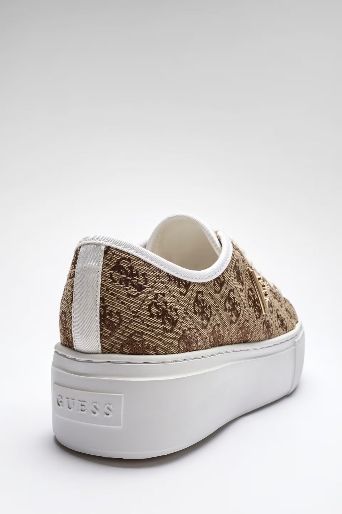 SNEAKERS CON LOGO JOEZI GUESS