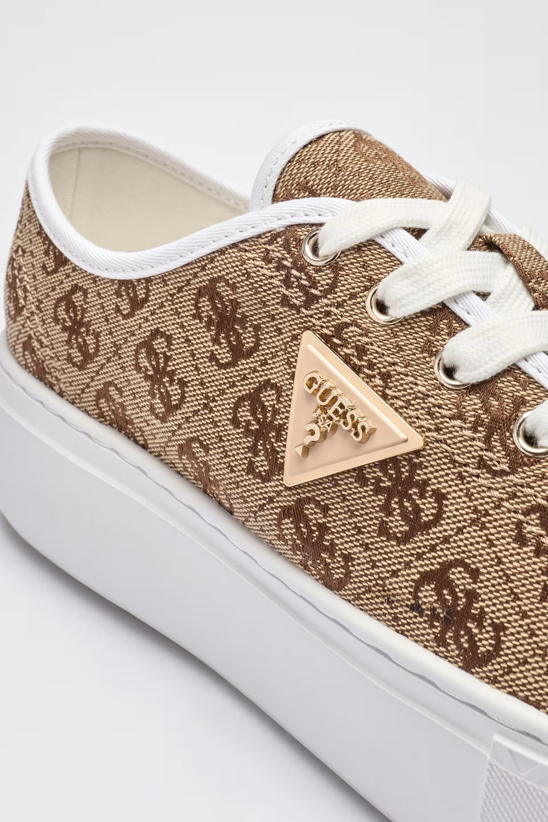 SNEAKERS CON LOGO JOEZI GUESS