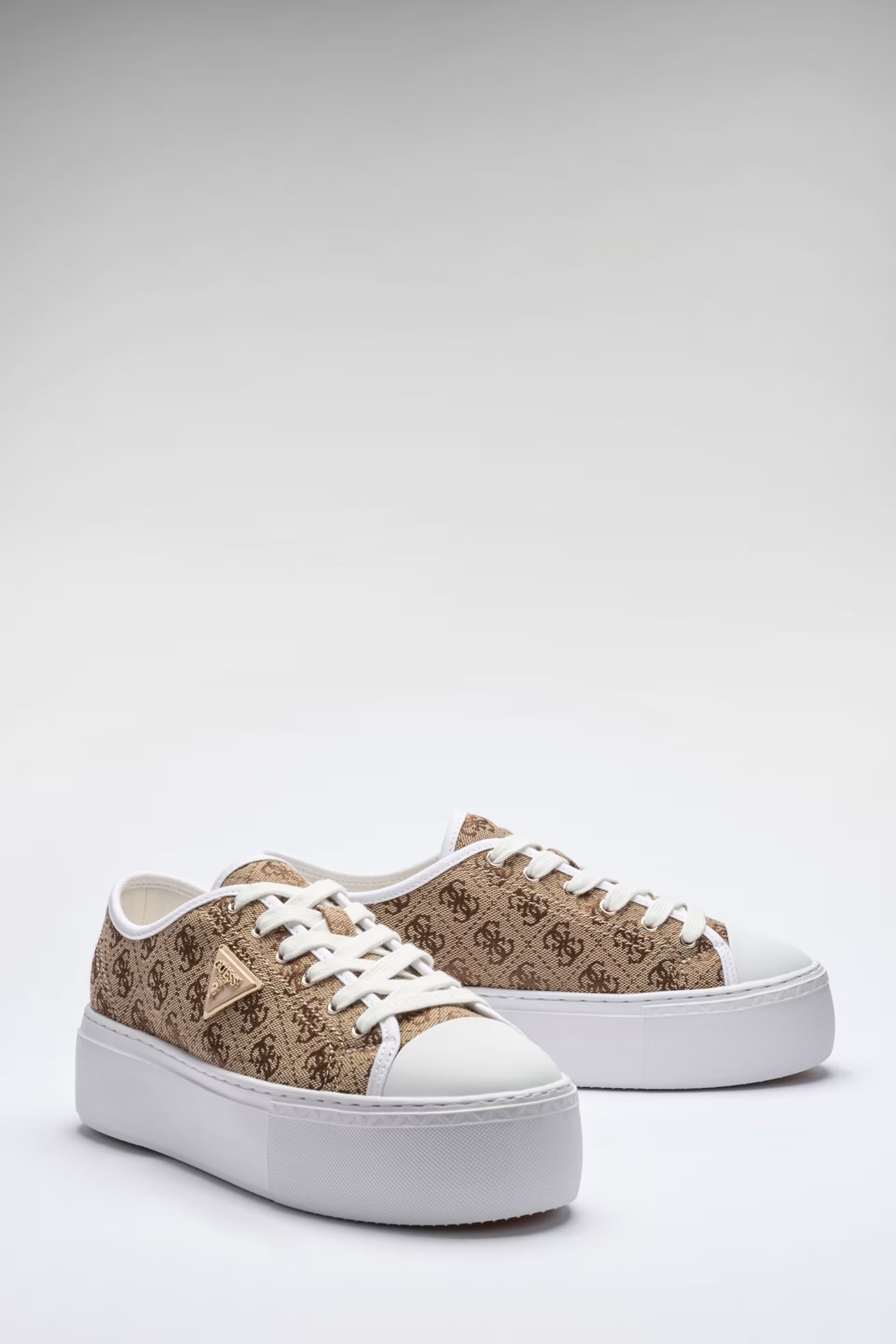 SNEAKERS CON LOGO JOEZI GUESS