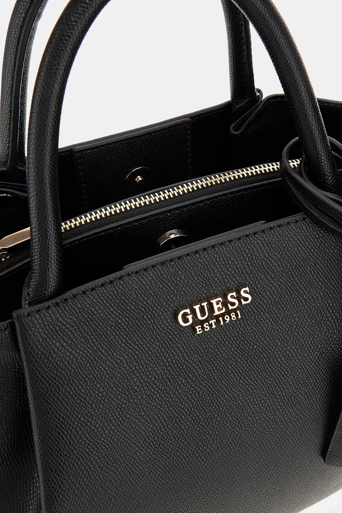 AMORETTE GUESS
