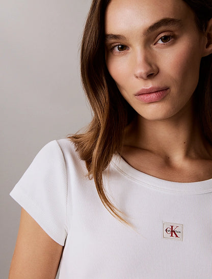 Baby Tee a costine con monologo intessuto