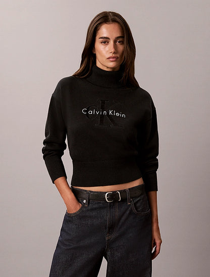 Maglione a collo alto monologo
