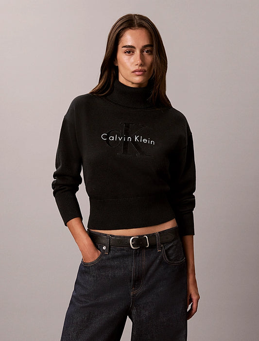 Maglione a collo alto monologo