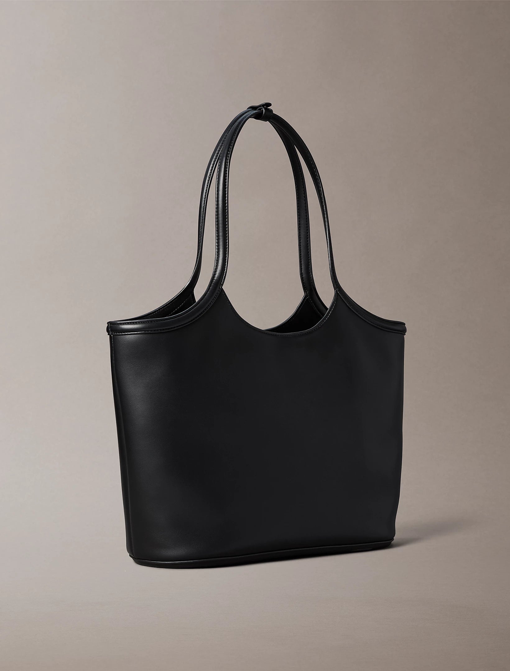 BOLD CK SHOPPER