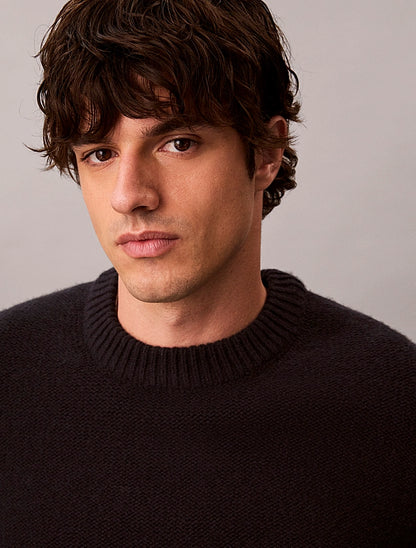 Maglione con monogramma in pura lana