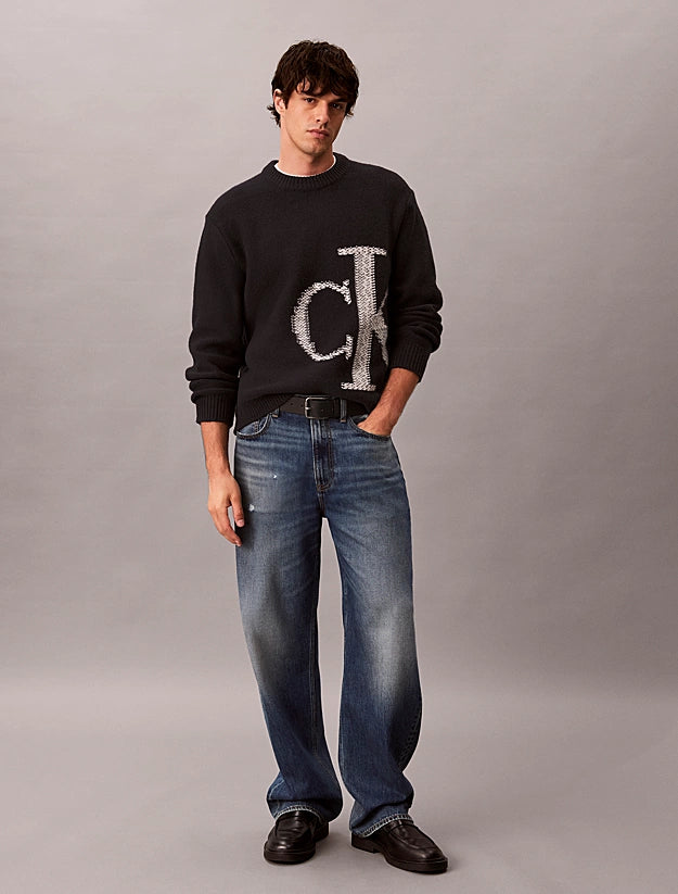 Maglione con monogramma in pura lana