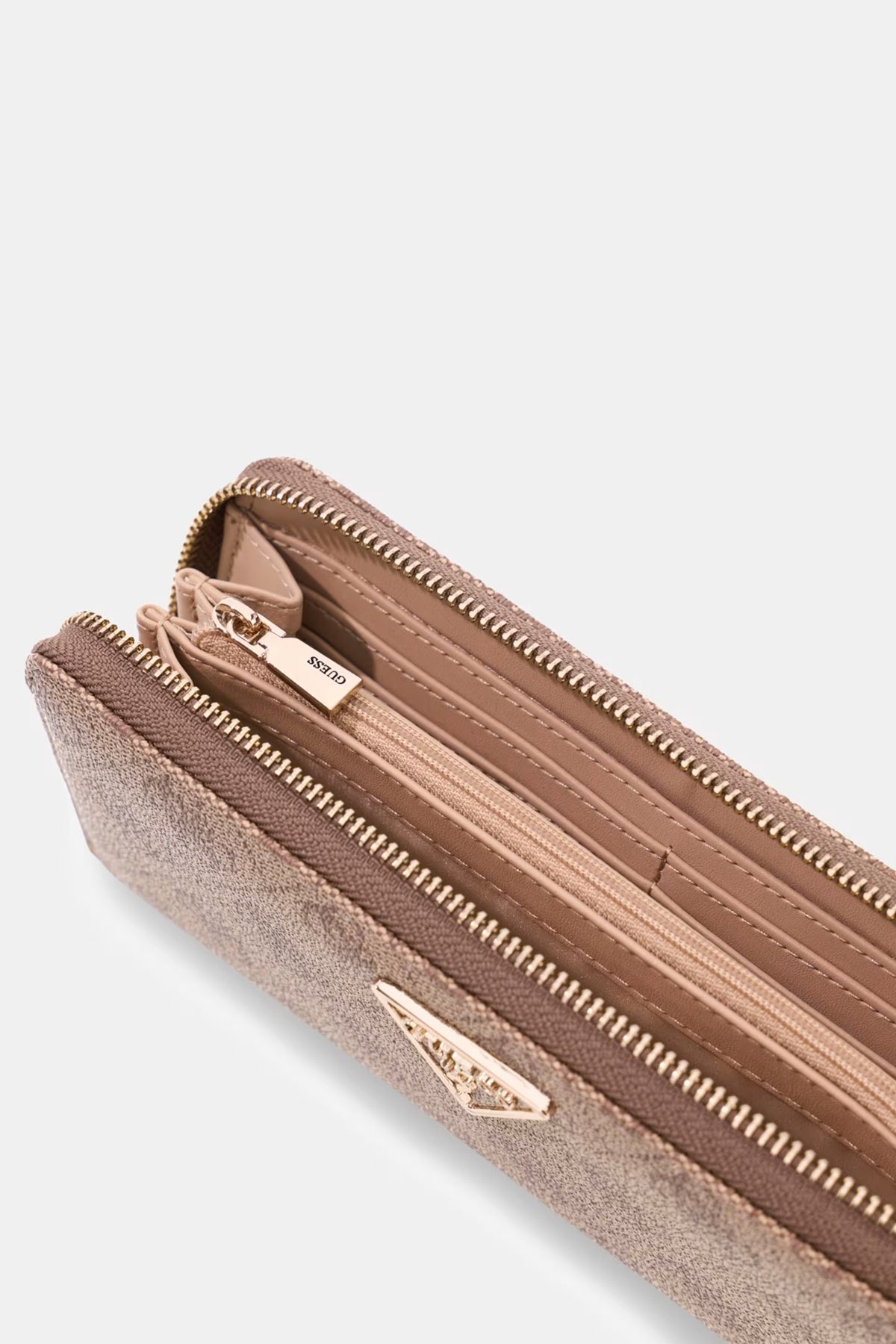 GROUP LAUREL II SLG GUESS