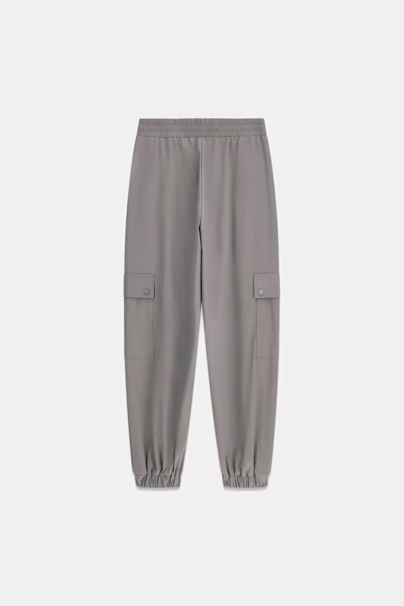 Pantaloni cargo in nylon