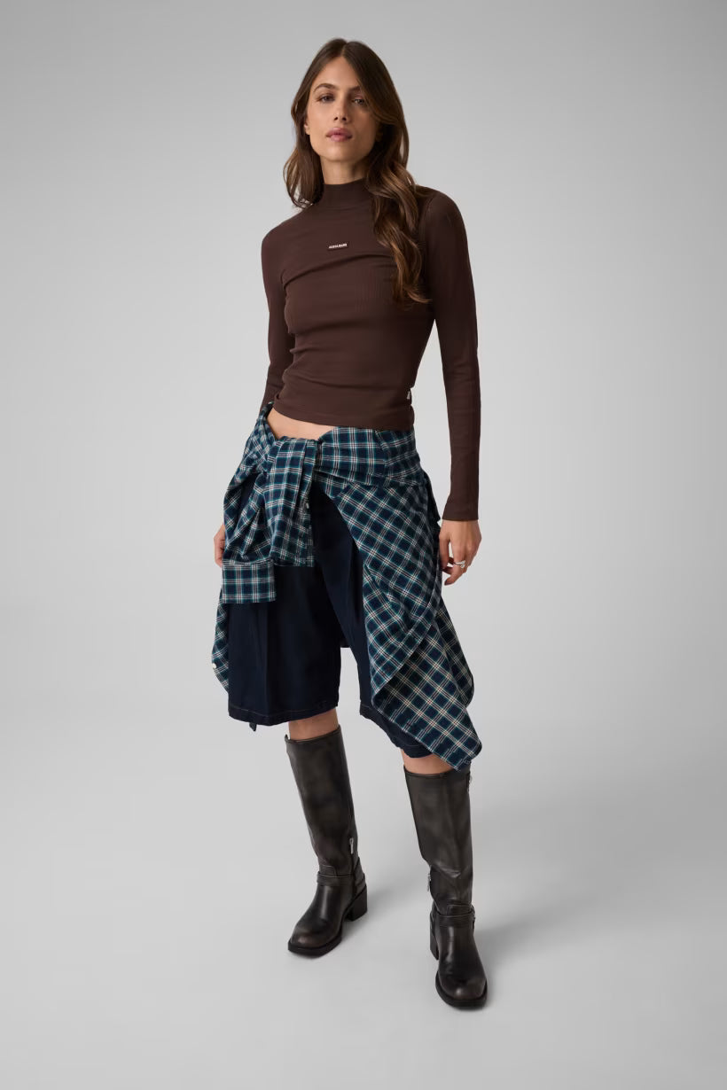Maglione a collo alto con logo a patch