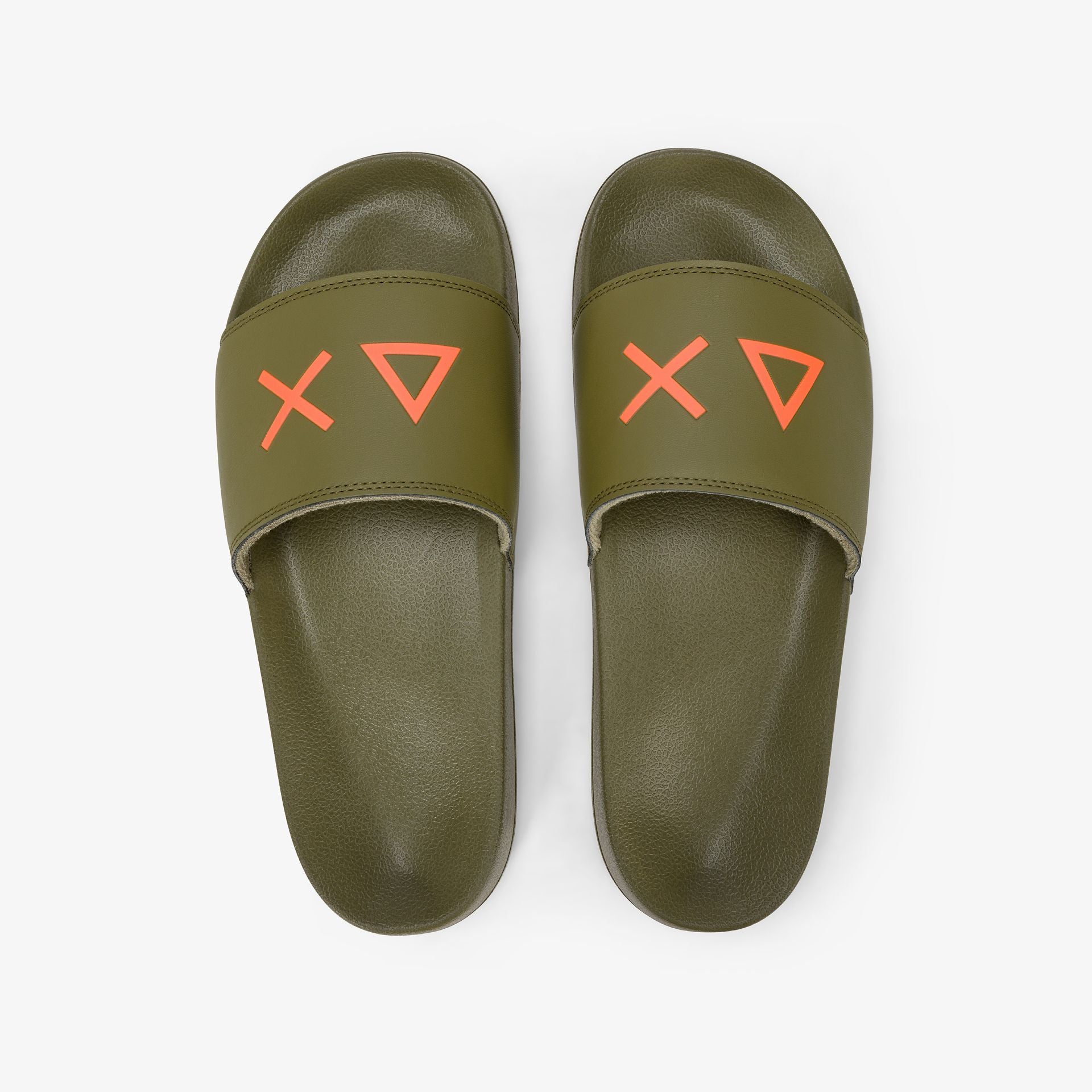 SLIPPERS LOGO