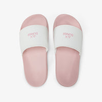 SLIPPERS BEACH