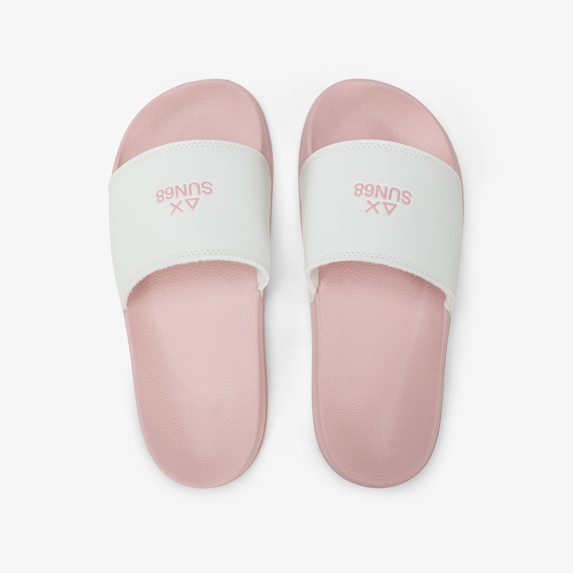 SLIPPERS BEACH