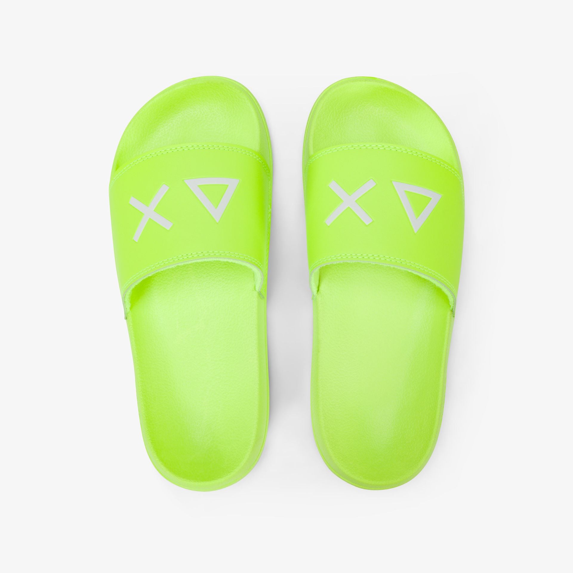 SLIPPERS LOGO