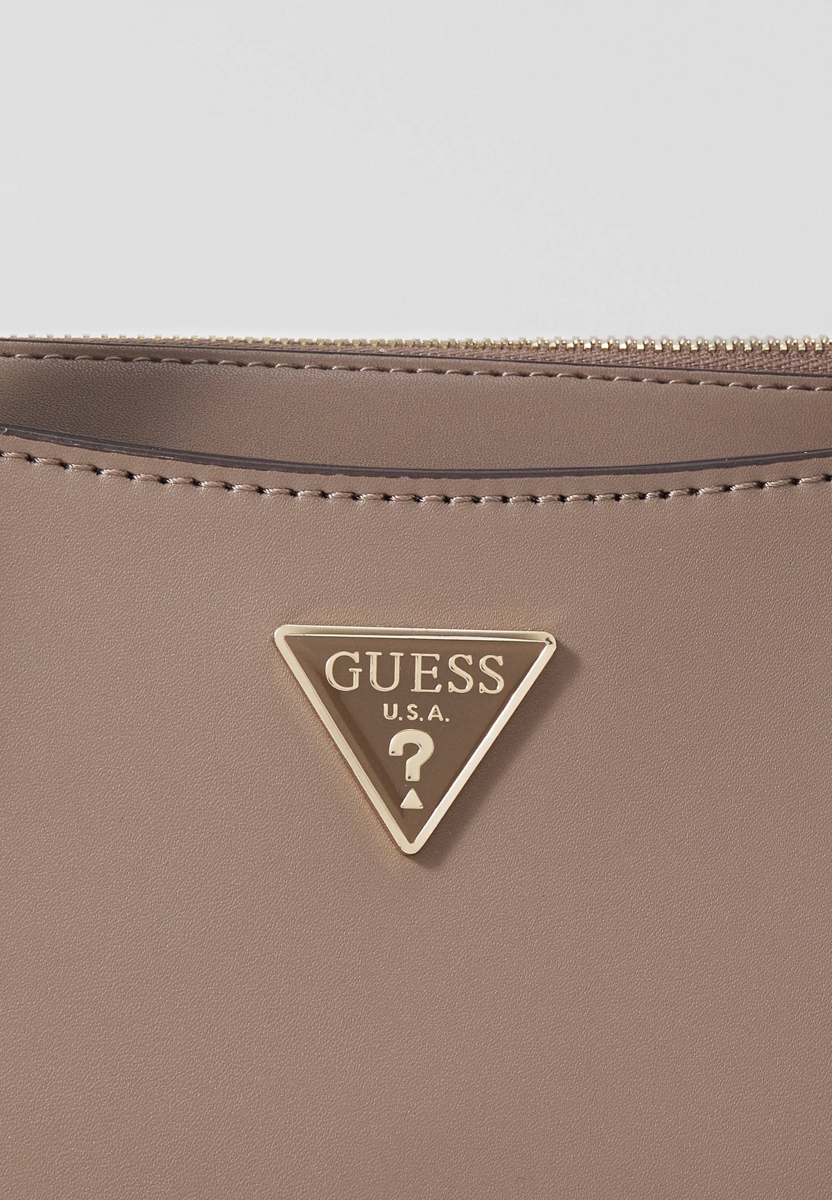 GROUP CHERYL GUESS