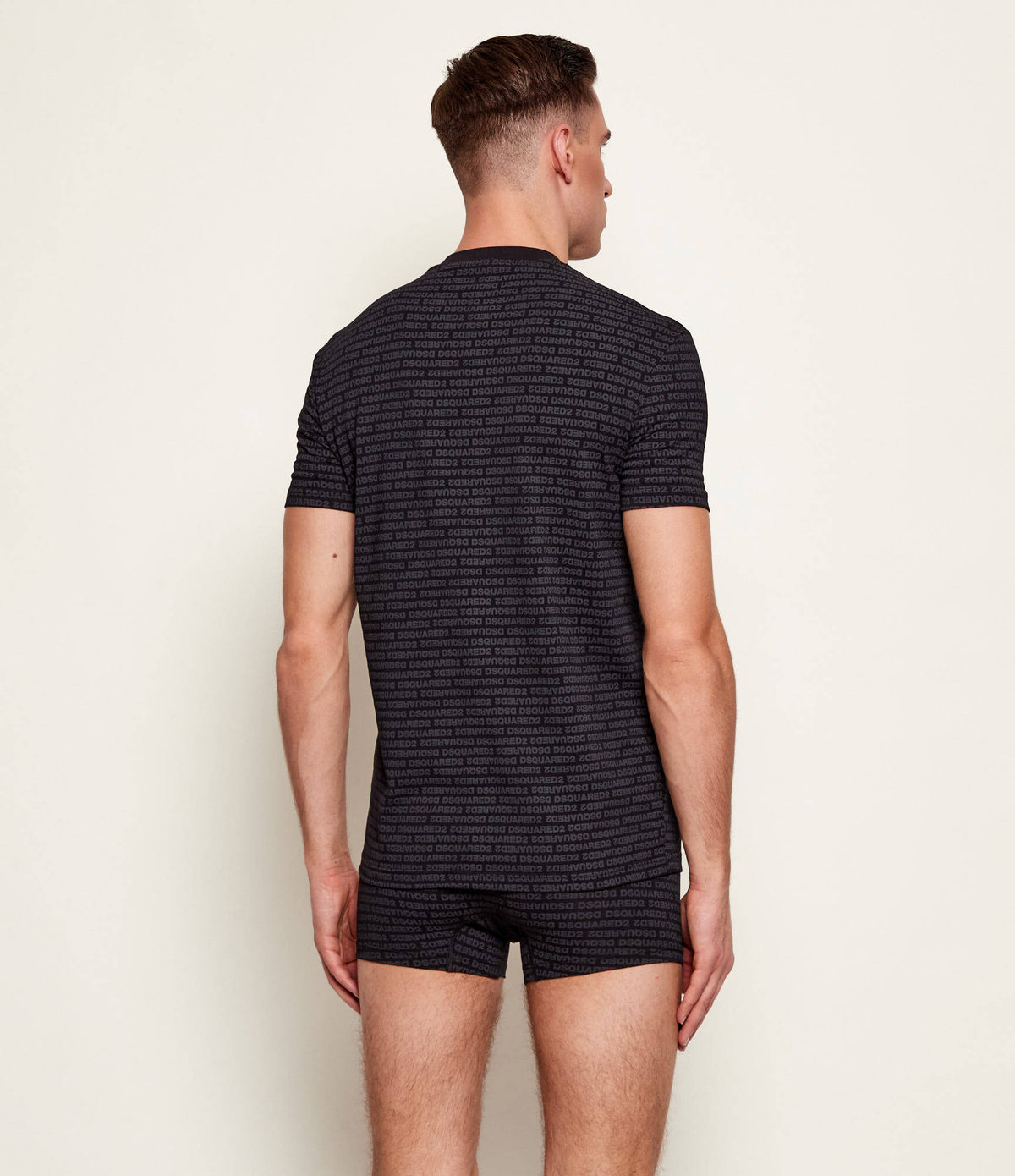 T-SHIRT + TRUNK