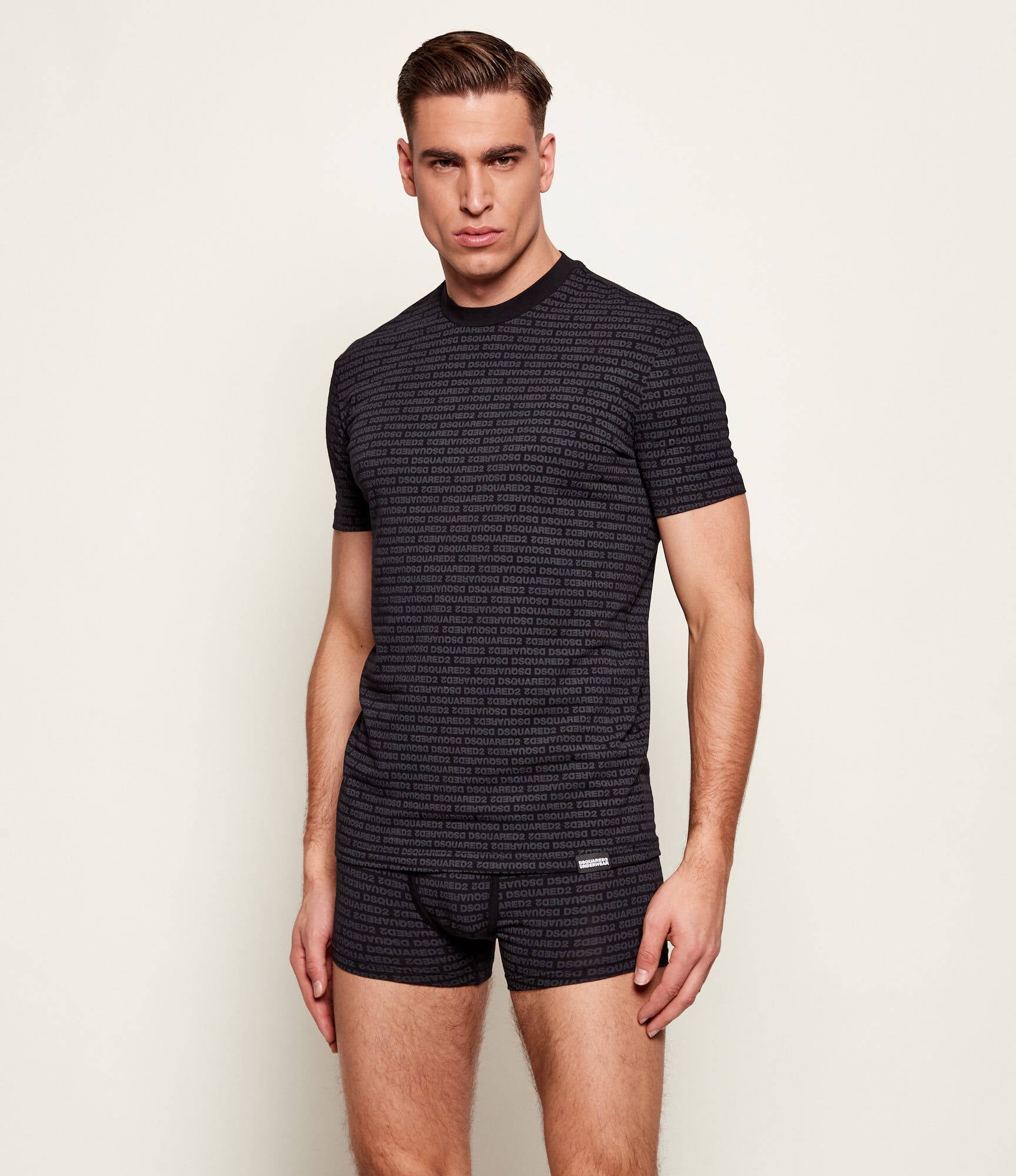 T-SHIRT + TRUNK