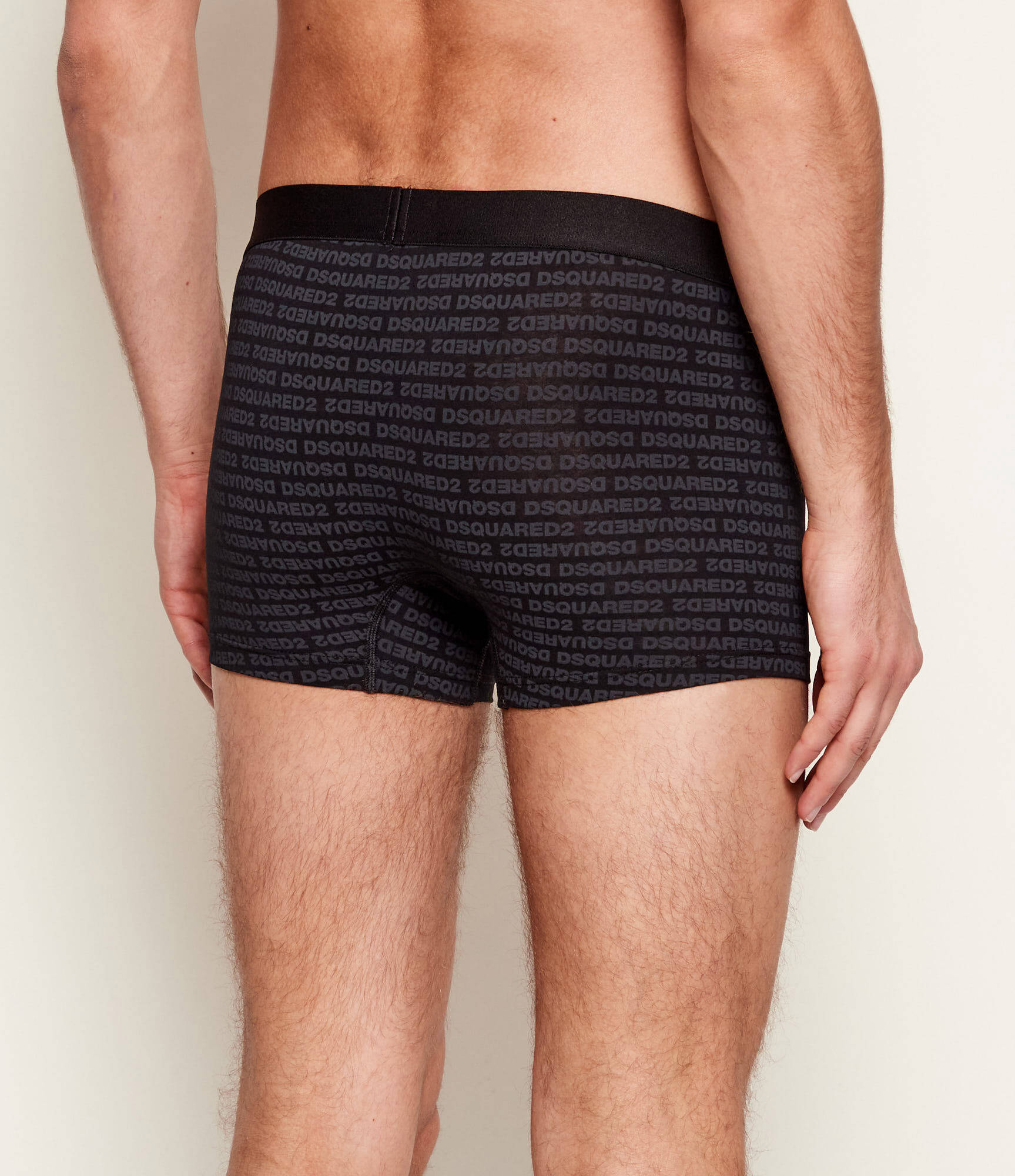 T-SHIRT + TRUNK