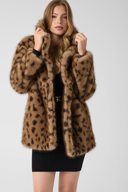 Cappotto in pelliccia sintetica