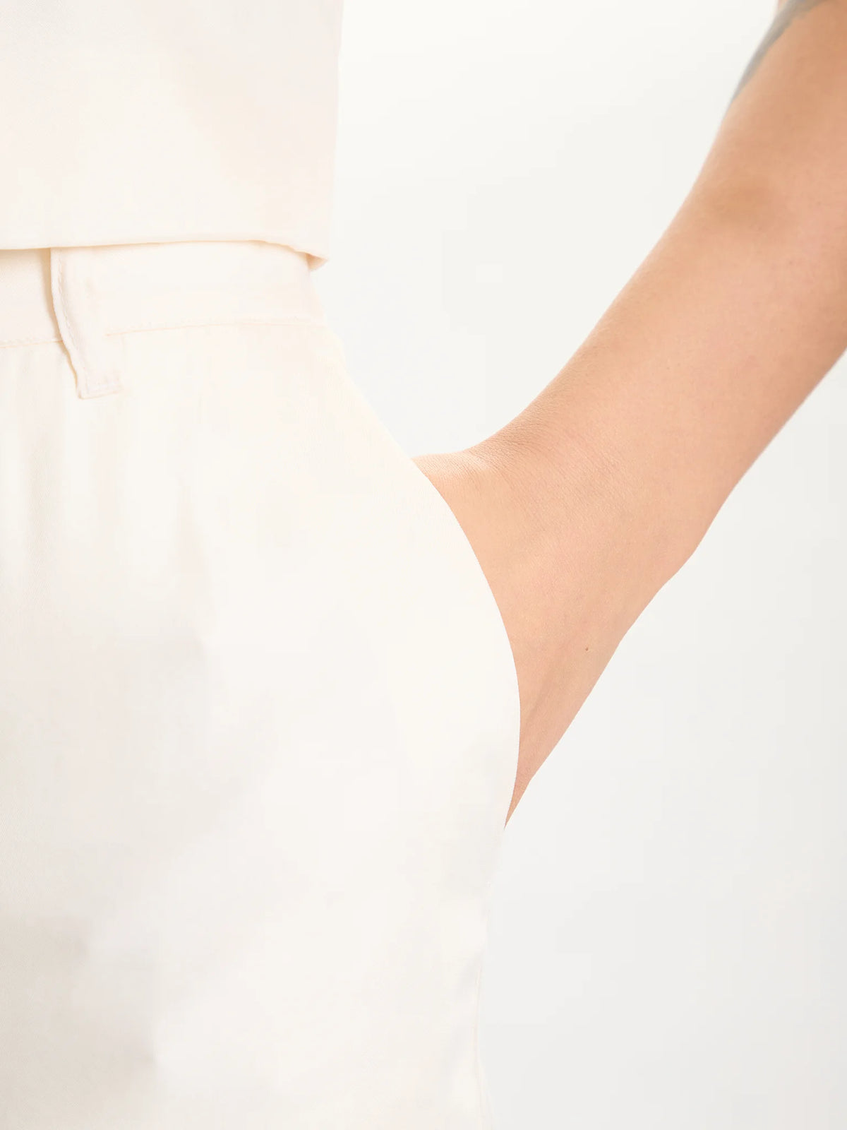 CELESTINE FLUID PLEATS PANT