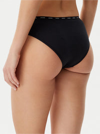 COTTON STRECH BRIEF SLIP GUESS
3 PACK