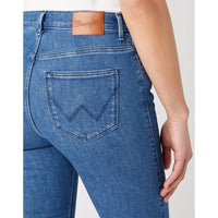 SLIM 610
MORA
HIGH RISE